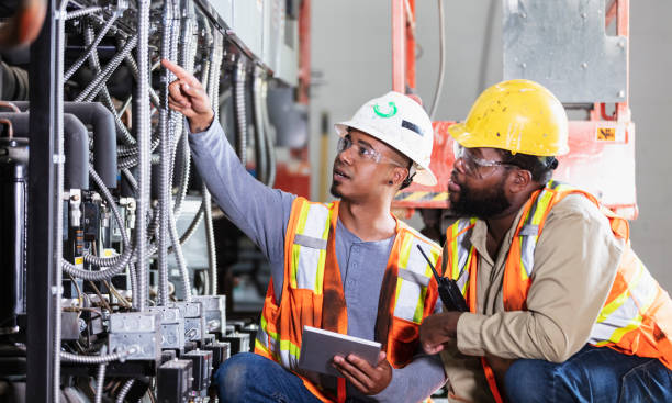 Best 24-Hour Electrician  in East Franklin, NJ